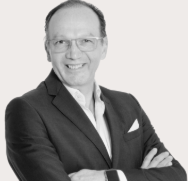 Arturo Bañuelos
